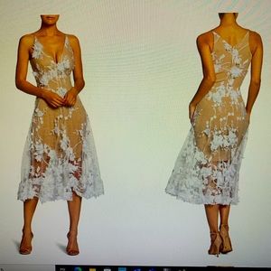 Dress the Population midi size XXL 3D flowers